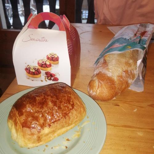 Food always good here!